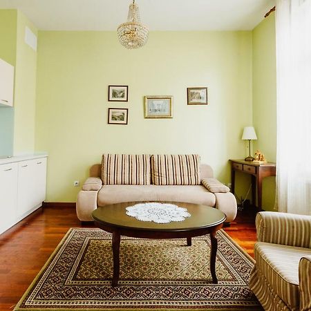 100% Cracovian Traditional Apartment ภายนอก รูปภาพ